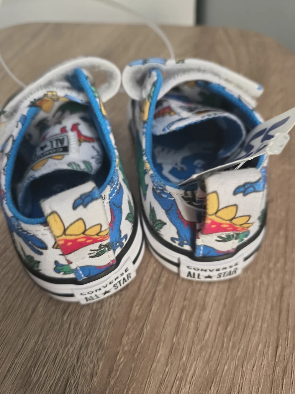 Converse kids sneakers